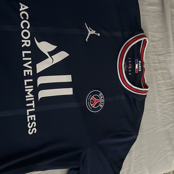 PSG Jordan authentic jersey size M - Picture 5 of 6